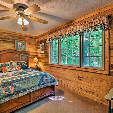 Tenn River Cabin With Hot Tub - 10 Mi To チャタヌーガ エクステリア 写真
