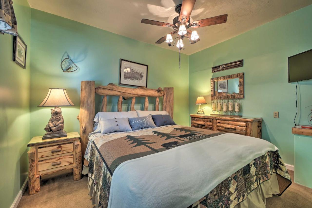 Tenn River Cabin With Hot Tub - 10 Mi To チャタヌーガ エクステリア 写真